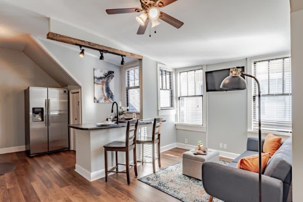 Dauphin District Darling #4 Downtown, Dining Apartment Мобил Екстериор снимка